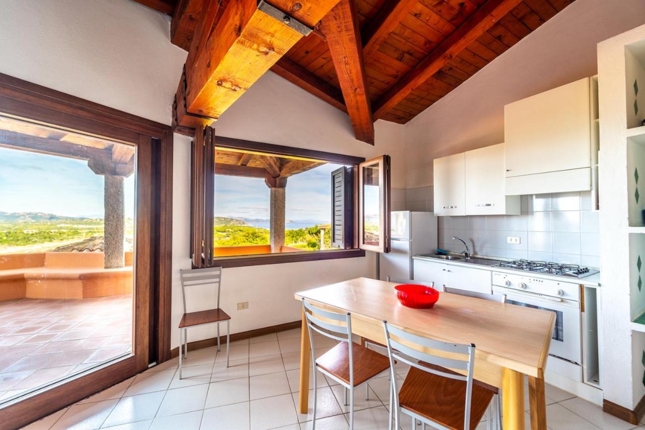 Iss Travel, Panoramic Coda Cavallo Cottages - 10 Km From San Teodoro ซาน เตโอโดโร ภายนอก รูปภาพ